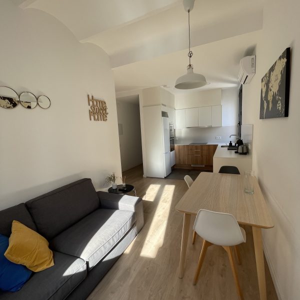 APT Hospitalet de Llobregat 1. Disponible a partir 03/02/2027